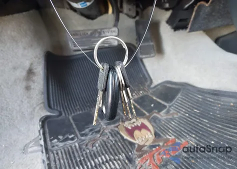 1999 Chevrolet Monte Carlo Z34 z USA, uszkodzony, nr VIN 2G1WX12K4X9129524